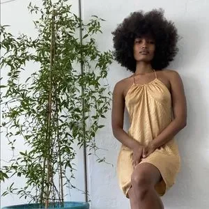 off white jersey dress ASTER OFF-WHITE JERSEY MIDI DRESS WITH CAP SLEEVES | CULT MIA main image 0